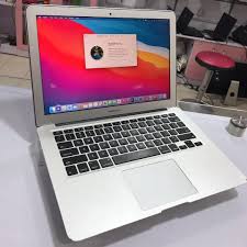 Apple air i5 2015 8gb 256ssd