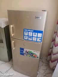 skyrun fridge 138 litre